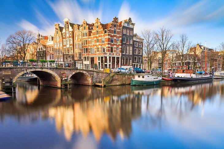 Best Time to Visit Amsterdam | PlanetWare